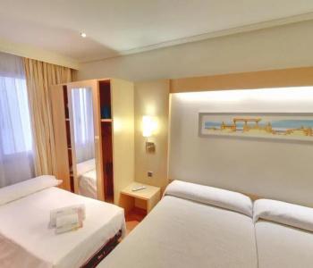 Abba Rambla - 27