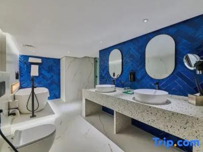 Ramada and Suites by Wyndham Dubai JBR - 106