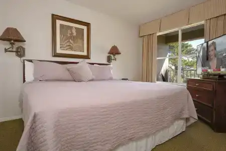 Parc Corniche Condominium Suites - 2