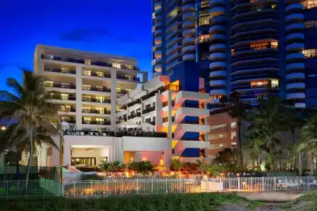 Hilton Cabana Miami Beach - 26