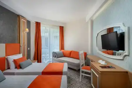 Golden Orange - 11