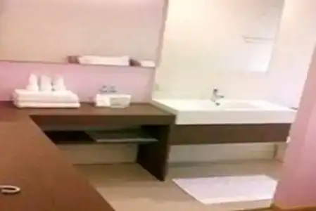 Nantra Silom - 9