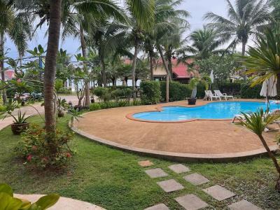 Lanta Seafront Resort - 55