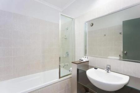 Rocklea International - 16