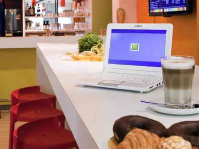 ibis Styles Duesseldorf-Neuss - 9