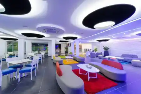 Tasia Maris Oasis - 12