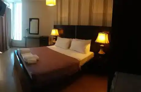 Royal Saranda - 35