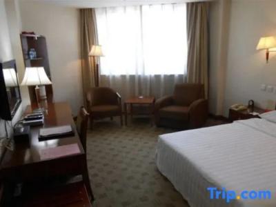 Silver Spring Tower - 37