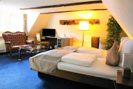 Ritter St. Georg - 28