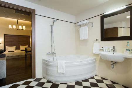 Europa Royale Bucharest - 13
