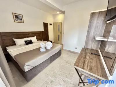 West Gate Guesthouse - 35