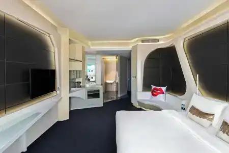 V Dubai, Curio Collection by Hilton - 50