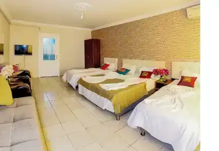 White Palace - 18