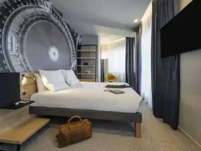 Novotel Paris 20 Belleville - 57
