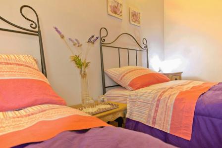 Duca's Guest House - 1