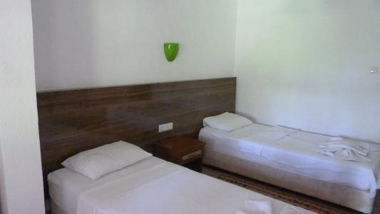 Simge Pension - 21