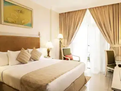 Mercure Dubai Barsha Heights Suites - 25