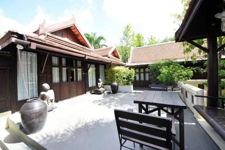 Ndol Streamside Thai Villas - 65