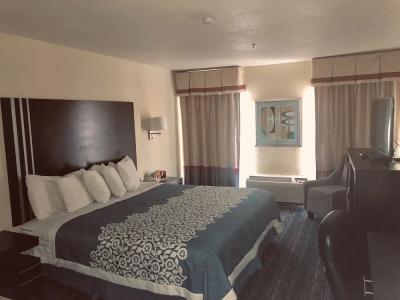 Days Inn by Wyndham San Antonio Northwest/Seaworld - 19