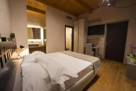 Edward Rooms & Wellness - 32