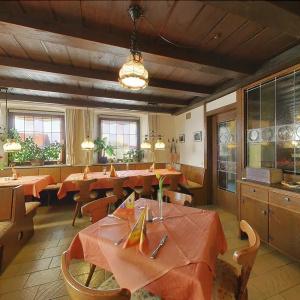 Adler & Gasthaus - 31