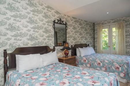 The Old Bank House - 151