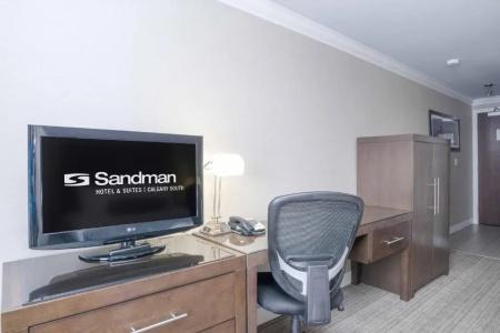 Sandman & Suites South - 46