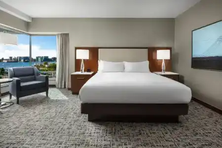 Hilton Boston Logan Airport - 73
