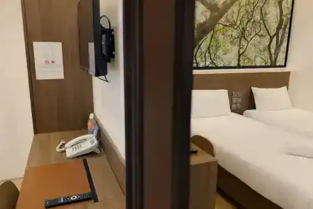 Lion Peak Raffles - Staycation Approved - 33
