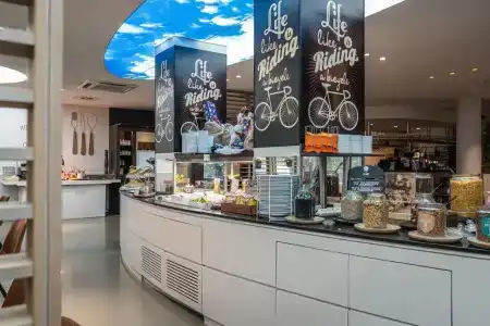 Velotel Brugge - 12