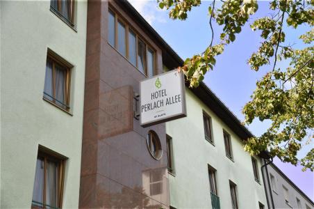 Perlach Allee by Blattl - 0