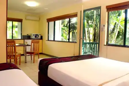 Bay Village Tropical Retreat & - 44