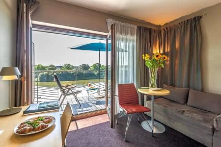Niebieski Art & Spa - 70