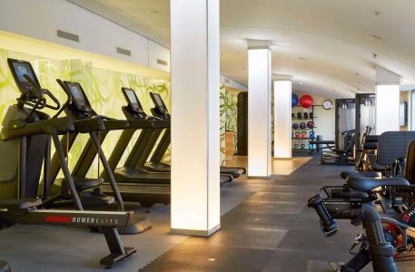 Hilton Frankfurt Airport - 18