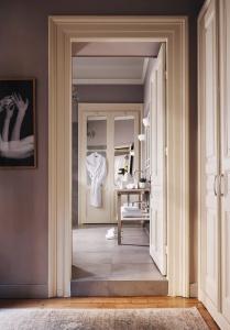 Bohemian Suites Athens - 85