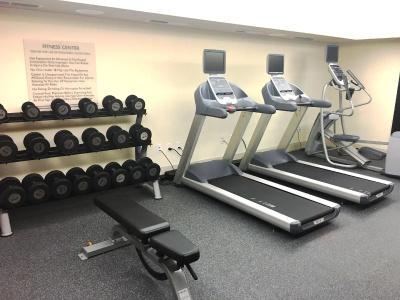 Hilton Garden Inn Miami South Beach - 22