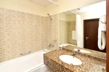 Arabella Beach - 17