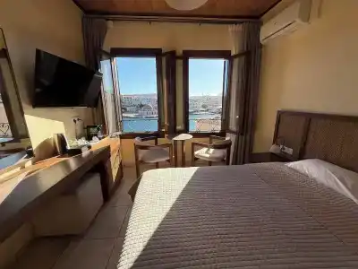 Helena - 135