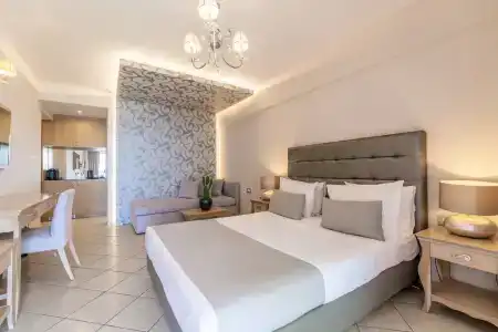 Balcony - Только для взрослых - 63