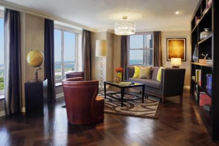 Hilton Chicago - 103