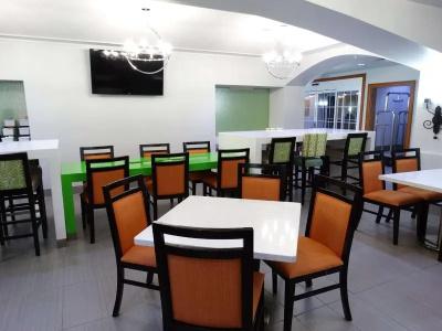 Best Western Plus-Lake Buena Vista South Inn & Suites - 30