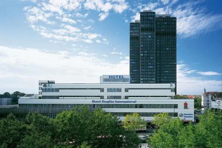 Steglitz International - 14