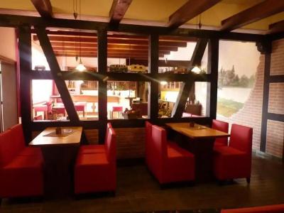 Büscher's und Restaurant - 23