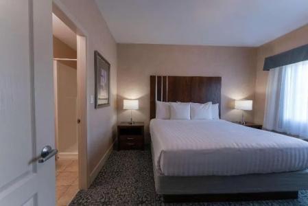 Best Western - 108