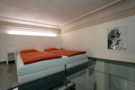 Apartment House - The Modern Flat - 84