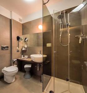Best Western Plus Farnese - 45
