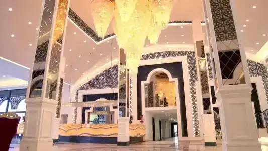 Dream World Palace - 33