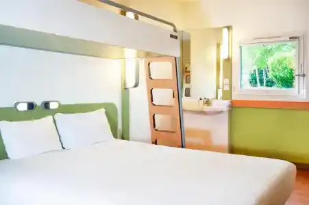 Ibis budget Orléans Sud Comet - 18