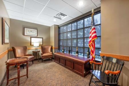 Best Western Premier Mariemont Inn - 11