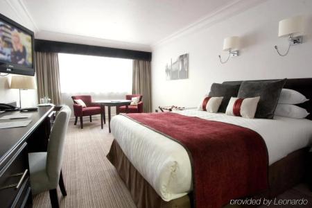 DoubleTree by Hilton Glasgow Central - 34